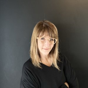 RENATA DUMONT